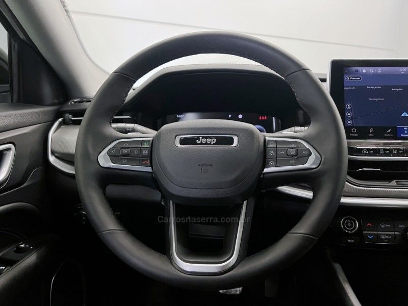 JEEP COMPASS 1.3 LONGITUDE T270 16V TURBO 2024/2025 ÓTIMA CAR FLORES DA CUNHA / Carros no Vale