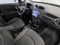 JEEP RENEGADE 1.3 LONGITUDE T270 16V TURBO 2025/2026 ÓTIMA CAR FLORES DA CUNHA / Carros no Vale