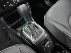 JEEP RENEGADE 1.3 LONGITUDE T270 16V TURBO 2024/2025 ÓTIMA CAR FLORES DA CUNHA / Carros no Vale