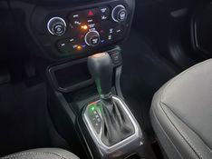 JEEP RENEGADE 1.3 LONGITUDE T270 16V TURBO 2025/2026 ÓTIMA CAR FLORES DA CUNHA / Carros no Vale
