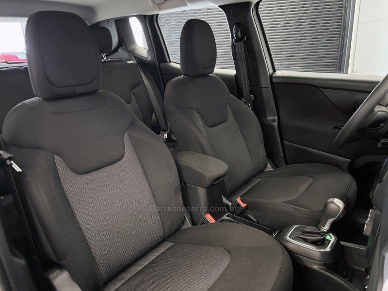 JEEP RENEGADE 1.8 16V 2021/2021 ÓTIMA CAR FLORES DA CUNHA / Carros no Vale JEEP RENEGADE 1.8 16V 2021/2021 ÓTIMA CAR FLORES DA CUNHA / Carros no Vale