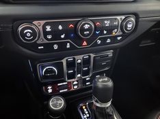 JEEP WRANGLER 2.0 RUBICON 4X4 AT8 16V 2025/2025 ÓTIMA CAR FLORES DA CUNHA / Carros no Vale