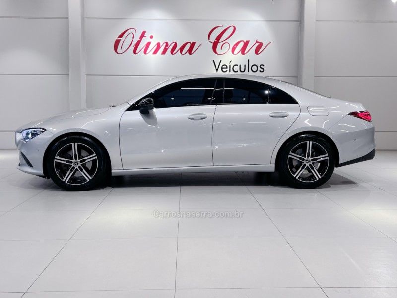 MERCEDES-BENZ CLA 250 2.0 SPORT 16V TURBO 2022/2022 ÓTIMA CAR FLORES DA CUNHA / Carros no Vale