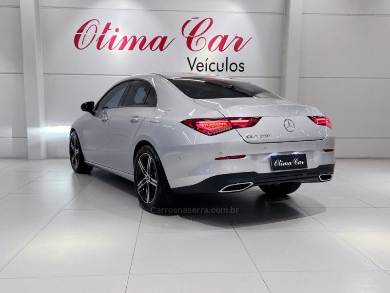 MERCEDES-BENZ CLA 250 2.0 SPORT 16V TURBO 2022/2022 ÓTIMA CAR FLORES DA CUNHA / Carros no Vale