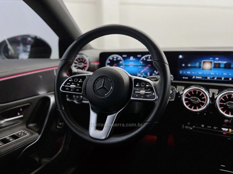 MERCEDES-BENZ CLA 250 2.0 SPORT 16V TURBO 2022/2022 ÓTIMA CAR FLORES DA CUNHA / Carros no Vale
