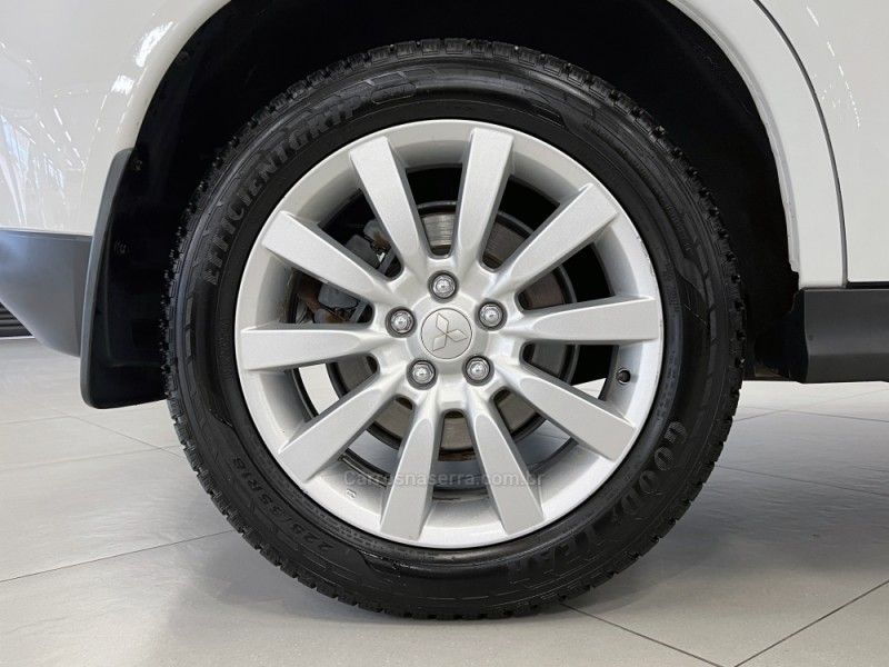 MITSUBISHI ASX 2.0 4X4 AWD 16V 2013/2014 ÓTIMA CAR FLORES DA CUNHA / Carros no Vale MITSUBISHI ASX 2.0 4X4 AWD 16V 2013/2014 ÓTIMA CAR FLORES DA CUNHA / Carros no Vale
