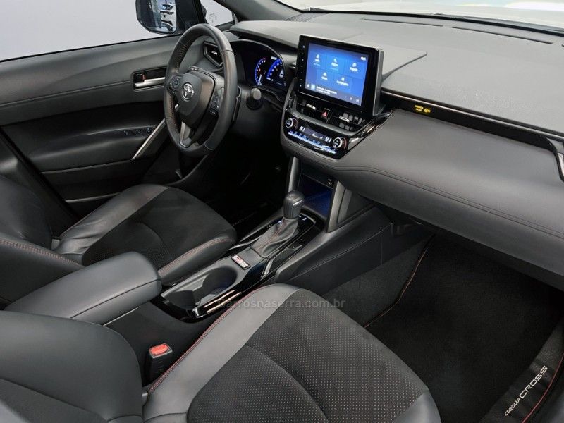 TOYOTA COROLLA 2.0 CROSS GR-S 16V 2023/2024 ÓTIMA CAR FLORES DA CUNHA / Carros no Vale