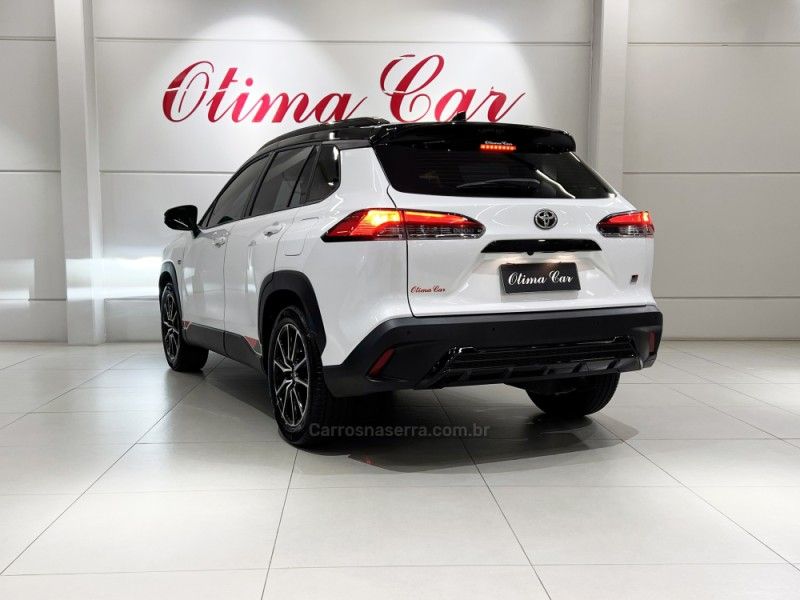 TOYOTA COROLLA 2.0 CROSS GR-S 16V 2023/2024 ÓTIMA CAR FLORES DA CUNHA / Carros no Vale