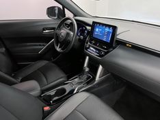TOYOTA COROLLA 2.0 CROSS XRE 16V 2023/2024 ÓTIMA CAR FLORES DA CUNHA / Carros no Vale