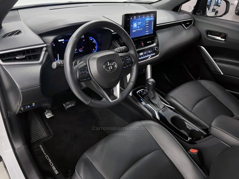 TOYOTA COROLLA 2.0 CROSS XRE 16V 2023/2024 ÓTIMA CAR FLORES DA CUNHA / Carros no Vale TOYOTA COROLLA 2.0 CROSS XRE 16V 2023/2024 ÓTIMA CAR FLORES DA CUNHA / Carros no Vale