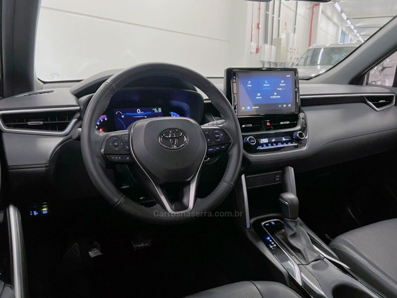 TOYOTA COROLLA 2.0 CROSS XRE 16V 2023/2024 ÓTIMA CAR FLORES DA CUNHA / Carros no Vale TOYOTA COROLLA 2.0 CROSS XRE 16V 2023/2024 ÓTIMA CAR FLORES DA CUNHA / Carros no Vale