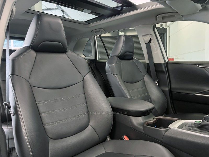 TOYOTA RAV4 2.5 SX CONNECT AWD VVT-IE HYBRID 2023/2023 ÓTIMA CAR FLORES DA CUNHA / Carros no Vale