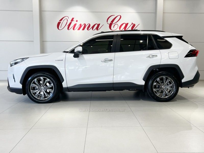 TOYOTA RAV4 2.5 SX CONNECT AWD VVT-IE HYBRID 2023/2023 ÓTIMA CAR FLORES DA CUNHA / Carros no Vale