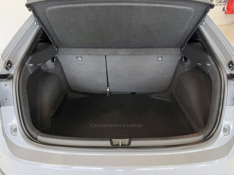 VOLKSWAGEN NIVUS 1.0 TSI HIGHLINE 2025/2025 ÓTIMA CAR FLORES DA CUNHA / Carros no Vale