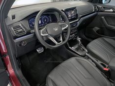 VOLKSWAGEN T-CROSS 1.4 HIGHLINE TSI 16V 2024/2025 ÓTIMA CAR FLORES DA CUNHA / Carros no Vale