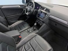 VOLKSWAGEN TIGUAN 2.0 ALLSPACE R-LINE 350 TSI 4X4 2019/2020 ÓTIMA CAR FLORES DA CUNHA / Carros no Vale