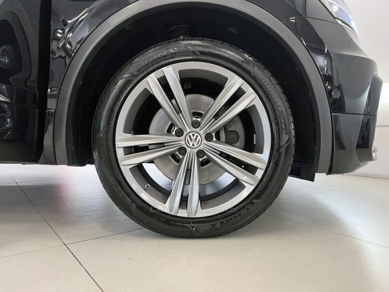 VOLKSWAGEN TIGUAN 2.0 ALLSPACE R-LINE 350 TSI 4X4 2019/2020 ÓTIMA CAR FLORES DA CUNHA / Carros no Vale