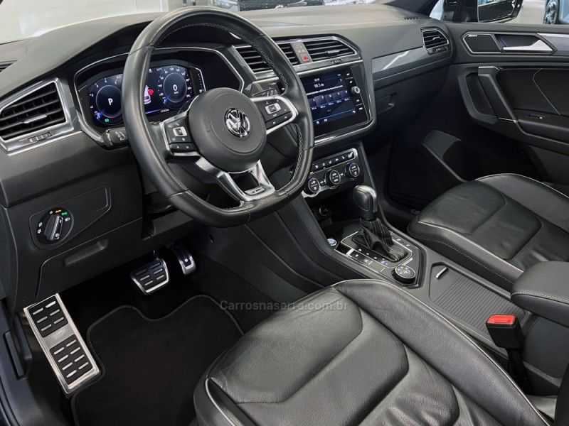 VOLKSWAGEN TIGUAN 2.0 ALLSPACE R-LINE 350 TSI 4X4 2019/2020 ÓTIMA CAR FLORES DA CUNHA / Carros no Vale