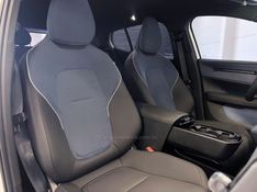 VOLVO EX30 CORE EXTENDED RANGE 2024/2024 ÓTIMA CAR FLORES DA CUNHA / Carros no Vale
