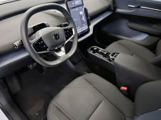 VOLVO EX30 CORE EXTENDED RANGE 2024/2024 ÓTIMA CAR FLORES DA CUNHA / Carros no Vale
