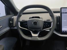VOLVO EX30 CORE EXTENDED RANGE 2024/2024 ÓTIMA CAR FLORES DA CUNHA / Carros no Vale