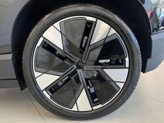 VOLVO EX30 ULTRA EXTENDED RANGE 2024/2025 ÓTIMA CAR FLORES DA CUNHA / Carros no Vale
