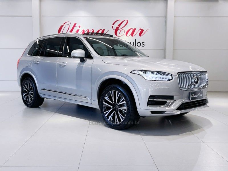 VOLVO XC90 2.0 T8 RECHARGE PLUS AWD 2022/2023 ÓTIMA CAR FLORES DA CUNHA / Carros no Vale VOLVO XC90 2.0 T8 RECHARGE PLUS AWD 2022/2023 ÓTIMA CAR FLORES DA CUNHA / Carros no Vale