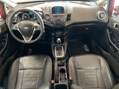 FORD FIESTA 1.6 TITANIUM HATCH 16V 2014/2015 CIMIRRO AUTOMÓVEIS TAQUARA / Carros no Vale