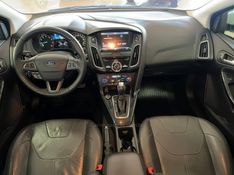 FORD FOCUS 2.0 TITANIUM SEDAN 16V 2016/2016 CIMIRRO AUTOMÓVEIS TAQUARA / Carros no Vale