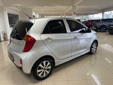 KIA PICANTO 1.0 EX 12V 2016/2016 CIMIRRO AUTOMÓVEIS TAQUARA / Carros no Vale