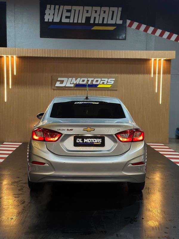 Chevrolet Chev Cruze Lt Nb 2018/2018 DL MOTORS LAJEADO / Carros no Vale Chevrolet Chev Cruze Lt Nb 2018/2018 DL MOTORS LAJEADO / Carros no Vale