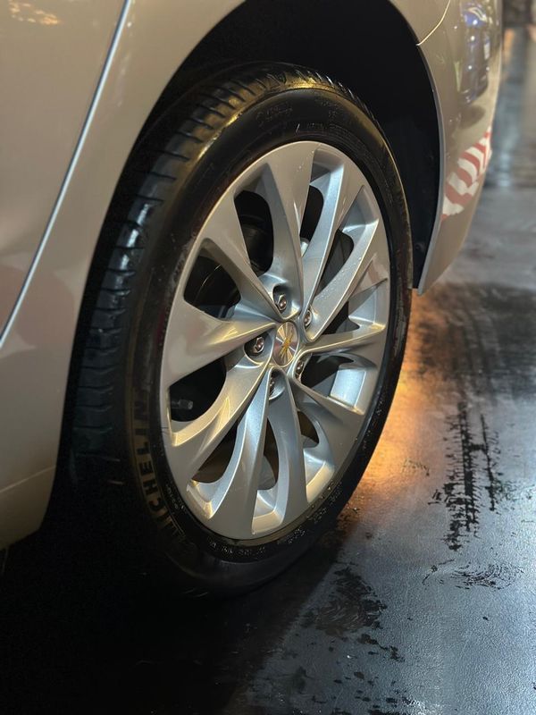 Chevrolet Chev Cruze Lt Nb 2018/2018 DL MOTORS LAJEADO / Carros no Vale Chevrolet Chev Cruze Lt Nb 2018/2018 DL MOTORS LAJEADO / Carros no Vale