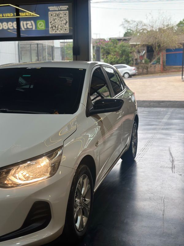 Chevrolet Onix 1.0 Lt 2021/2022 DL MOTORS LAJEADO / Carros no Vale