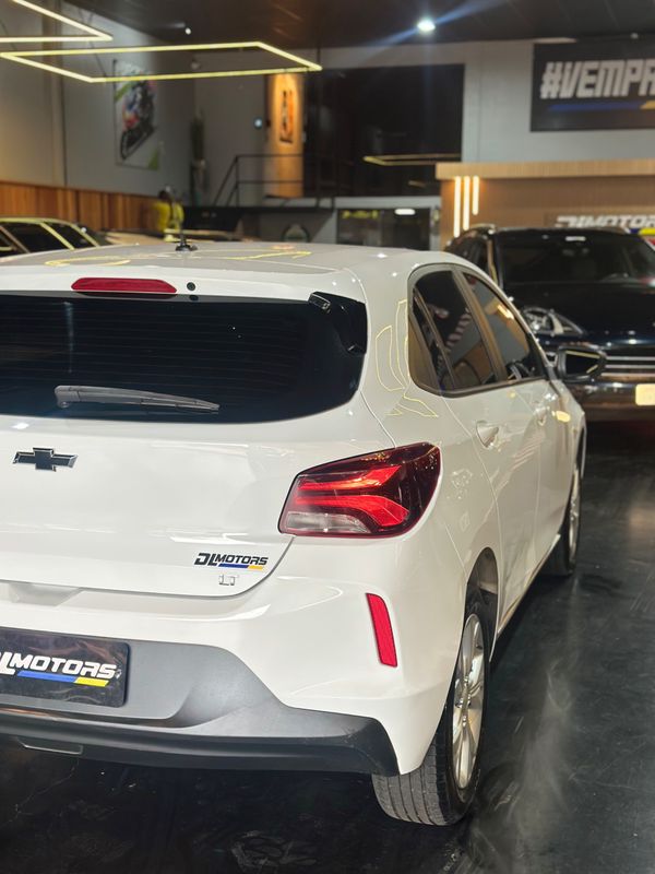 Chevrolet Onix 1.0 Lt 2021/2022 DL MOTORS LAJEADO / Carros no Vale