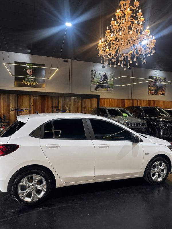 Chevrolet Onix 1.0 Lt 2021/2022 DL MOTORS LAJEADO / Carros no Vale