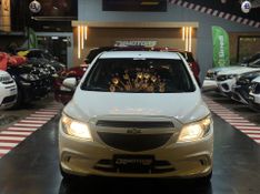 Chevrolet Onix 10 Joye 2016/2017 DL MOTORS LAJEADO / Carros no Vale