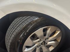 Chevrolet Onix 10 Joye 2016/2017 DL MOTORS LAJEADO / Carros no Vale