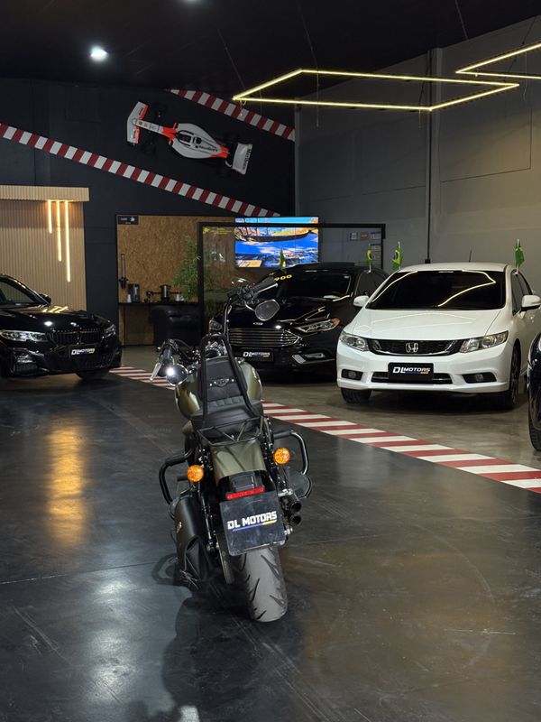 Harley-davidson Softail Slim Flsl 2018/2018 DL MOTORS LAJEADO / Carros no Vale