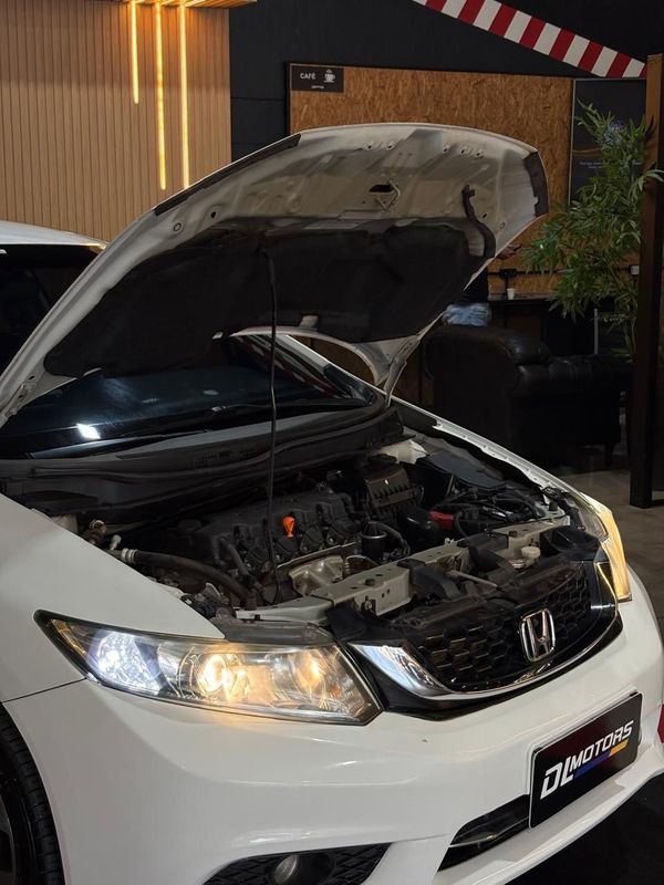 Honda Civic Lxr 2015/2016 DL MOTORS LAJEADO / Carros no Vale
