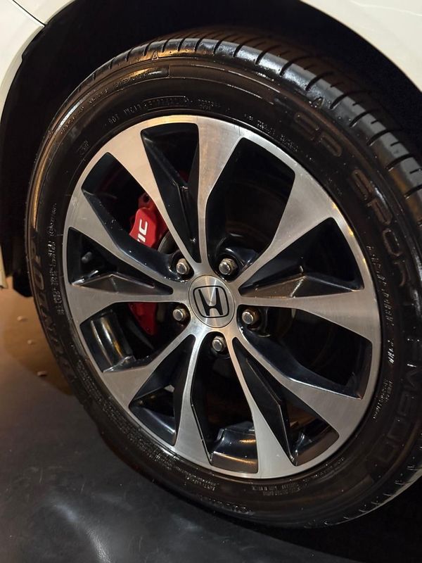Honda Civic Lxr 2015/2016 DL MOTORS LAJEADO / Carros no Vale