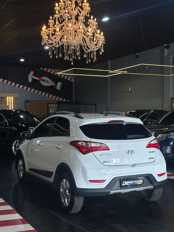 Hyundai Hb20x 1.6a Style 2015/2014 DL MOTORS LAJEADO / Carros no Vale