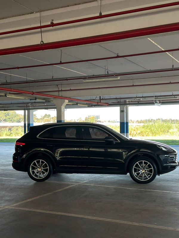 Porsche Cayenne V6 2018/2019 DL MOTORS LAJEADO / Carros no Vale Porsche Cayenne V6 2018/2019 DL MOTORS LAJEADO / Carros no Vale