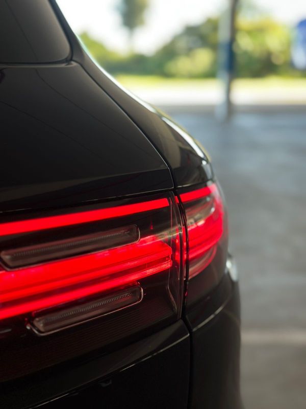 Porsche Cayenne V6 2018/2019 DL MOTORS LAJEADO / Carros no Vale Porsche Cayenne V6 2018/2019 DL MOTORS LAJEADO / Carros no Vale