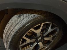 Renault Kwid Outsid 10 2024/2025 DL MOTORS LAJEADO / Carros no Vale