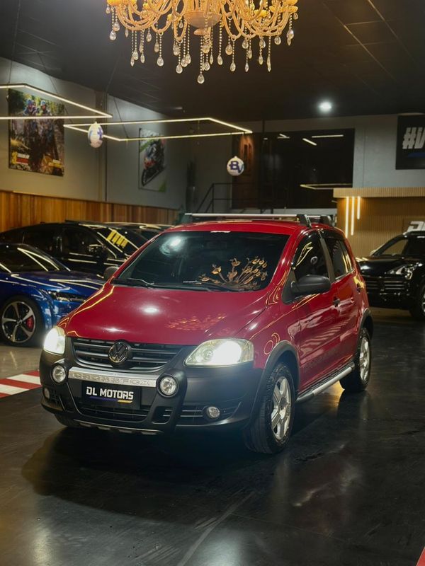 Volkswagen Crossfox 2008/2008 DL MOTORS LAJEADO / Carros no Vale