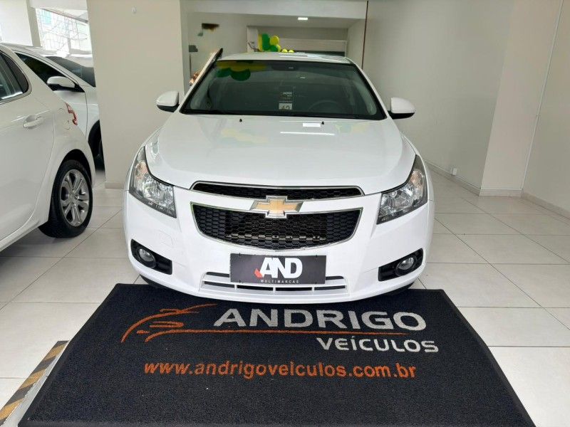 CHEVROLET CRUZE 1.8 LT 16V 2011/2012 ANDRIGO VEÍCULOS CAXIAS DO SUL / Carros no Vale CHEVROLET CRUZE 1.8 LT 16V 2011/2012 ANDRIGO VEÍCULOS CAXIAS DO SUL / Carros no Vale