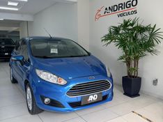 FORD FIESTA 1.6 SE HATCH 16V 2014/2015 ANDRIGO VEÍCULOS CAXIAS DO SUL / Carros no Vale