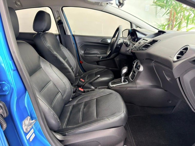 FORD FIESTA 1.6 SE HATCH 16V 2014/2015 ANDRIGO VEÍCULOS CAXIAS DO SUL / Carros no Vale FORD FIESTA 1.6 SE HATCH 16V 2014/2015 ANDRIGO VEÍCULOS CAXIAS DO SUL / Carros no Vale