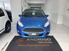 FORD FIESTA 1.6 SE HATCH 16V 2014/2015 ANDRIGO VEÍCULOS CAXIAS DO SUL / Carros no Vale