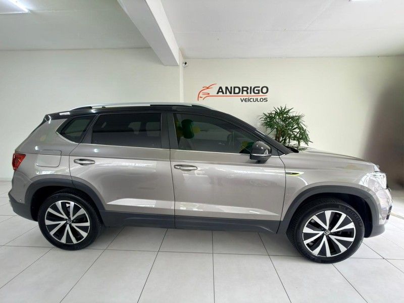 VOLKSWAGEN TAOS 1.4 16V HIGHLINE TSI 2023/2023 ANDRIGO VEÍCULOS CAXIAS DO SUL / Carros no Vale VOLKSWAGEN TAOS 1.4 16V HIGHLINE TSI 2023/2023 ANDRIGO VEÍCULOS CAXIAS DO SUL / Carros no Vale